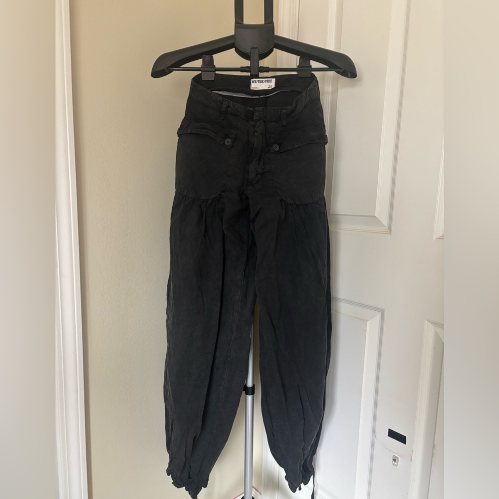 NWOT Free People Lotus pant black size 25